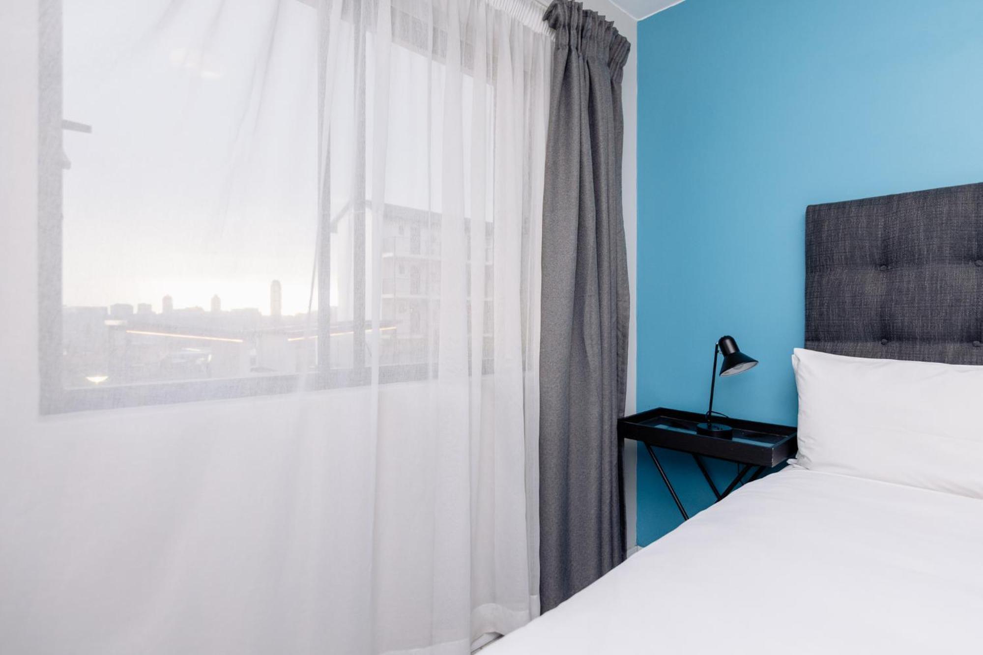 Mint Express Sandton View Apartment *